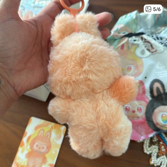 Labubu *Authentic* Big Into Energy - Picture 2 of 2